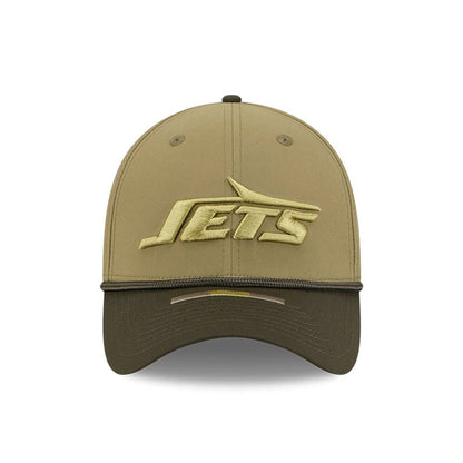 This is a New York Jets NFL Salute To Service 2025 Dark Green 39THIRTY Stretch Fit Cap 2