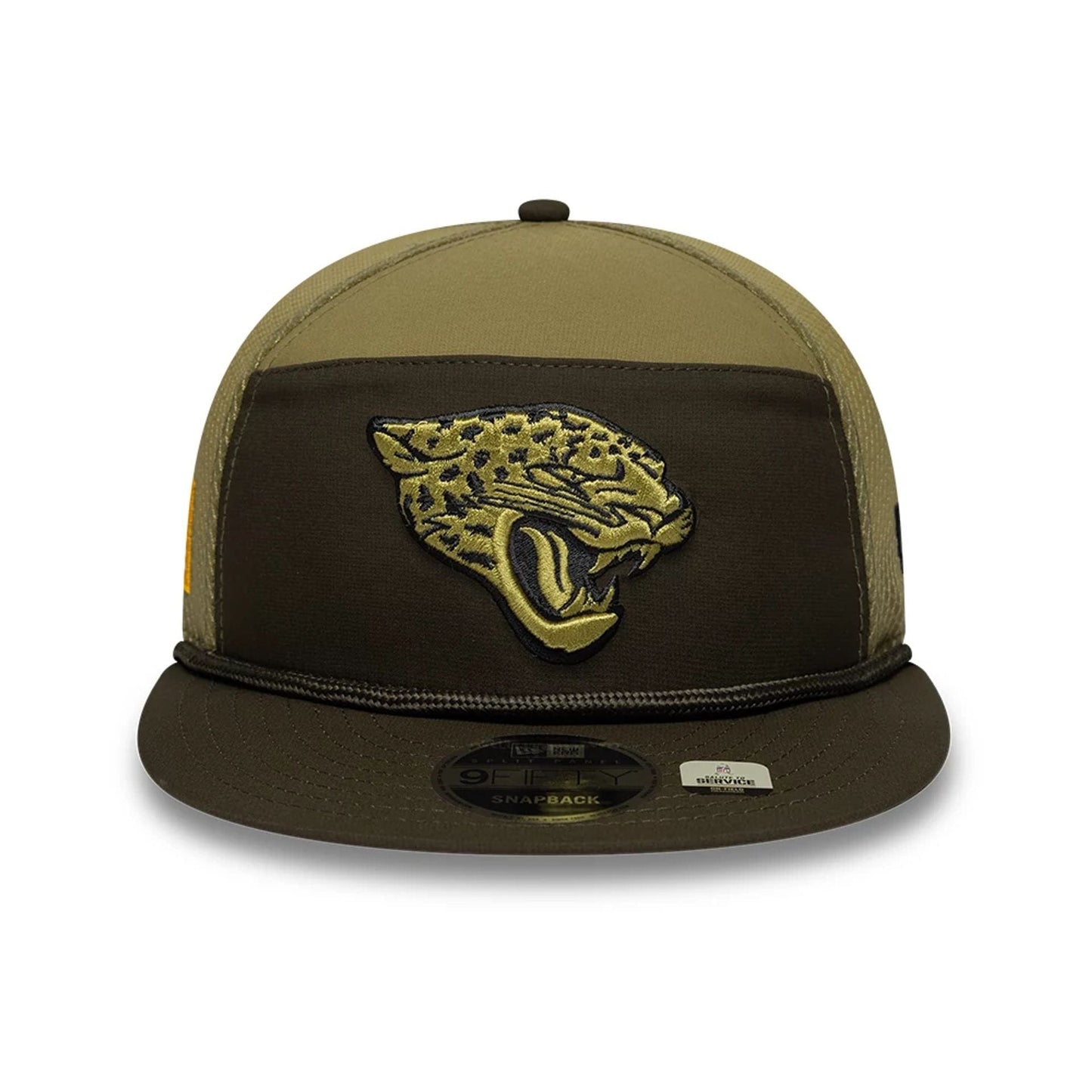 This is a Jacksonville Jaguars NFL Salute To Service 2025 Dark Green 9FIFTY Split Panel Snapback Adjustable Cap 3