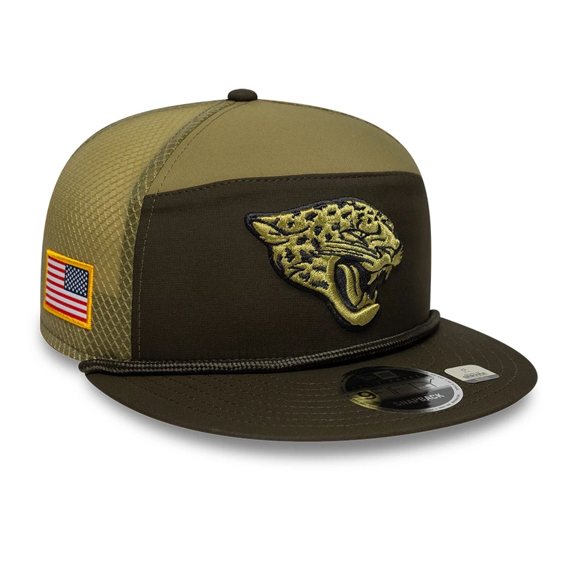 This is a Jacksonville Jaguars NFL Salute To Service 2025 Dark Green 9FIFTY Split Panel Snapback Adjustable Cap 1