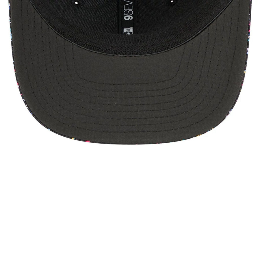 This is a New York Jets NFL Crucial Catch 2025 Black 9SEVENTY Stretch Snap Adjustable Cap 7