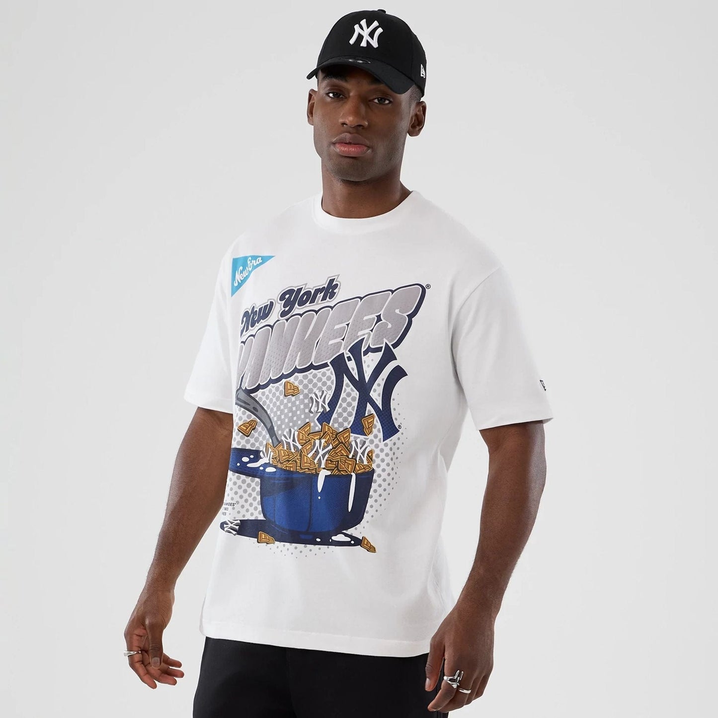 The Male model is wearing New York Yankees MLB Lifestyle Graphic White T-Shirt  1