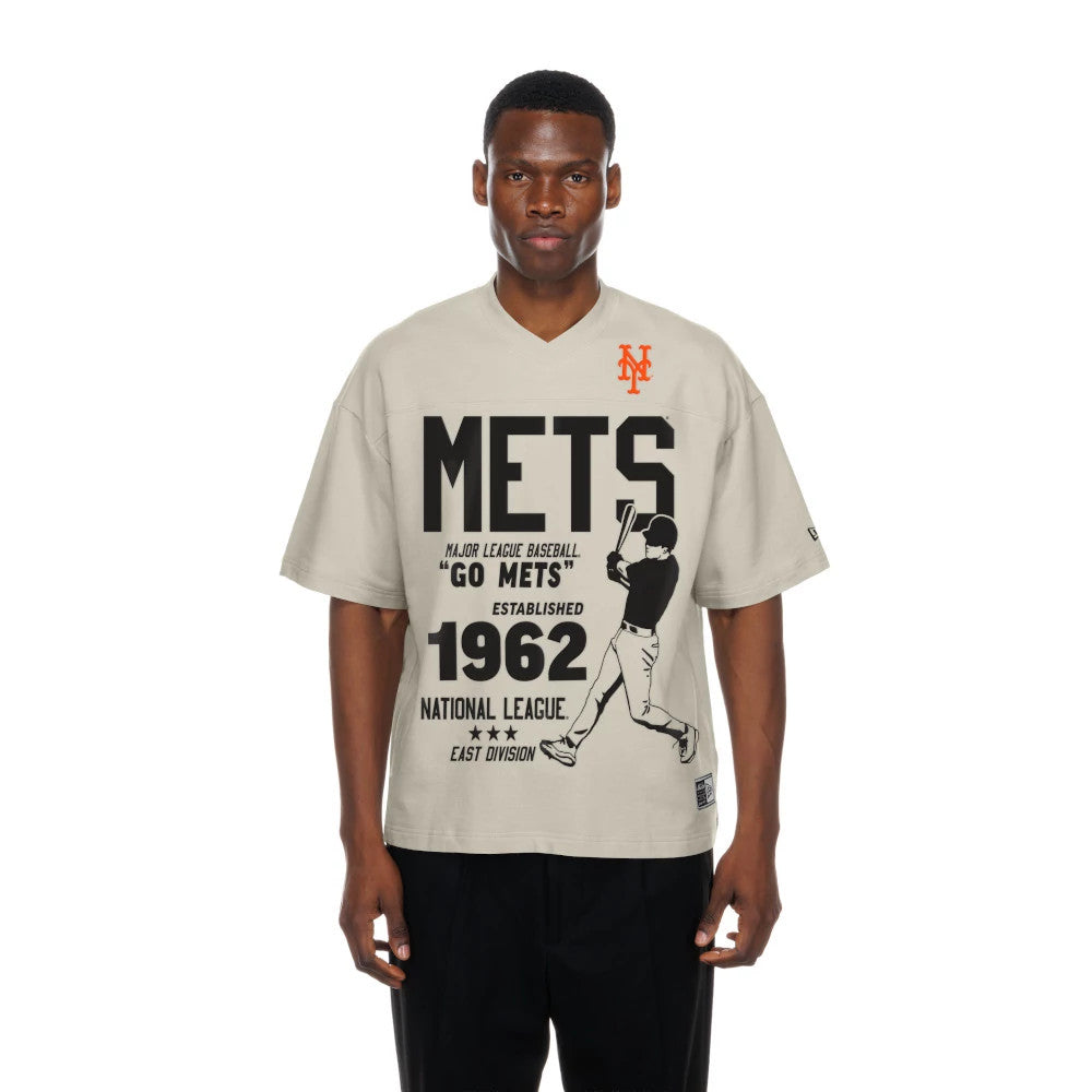 The Male model is wearing New York Mets MLB Throwback Prep Light Beige T-Shirt 1