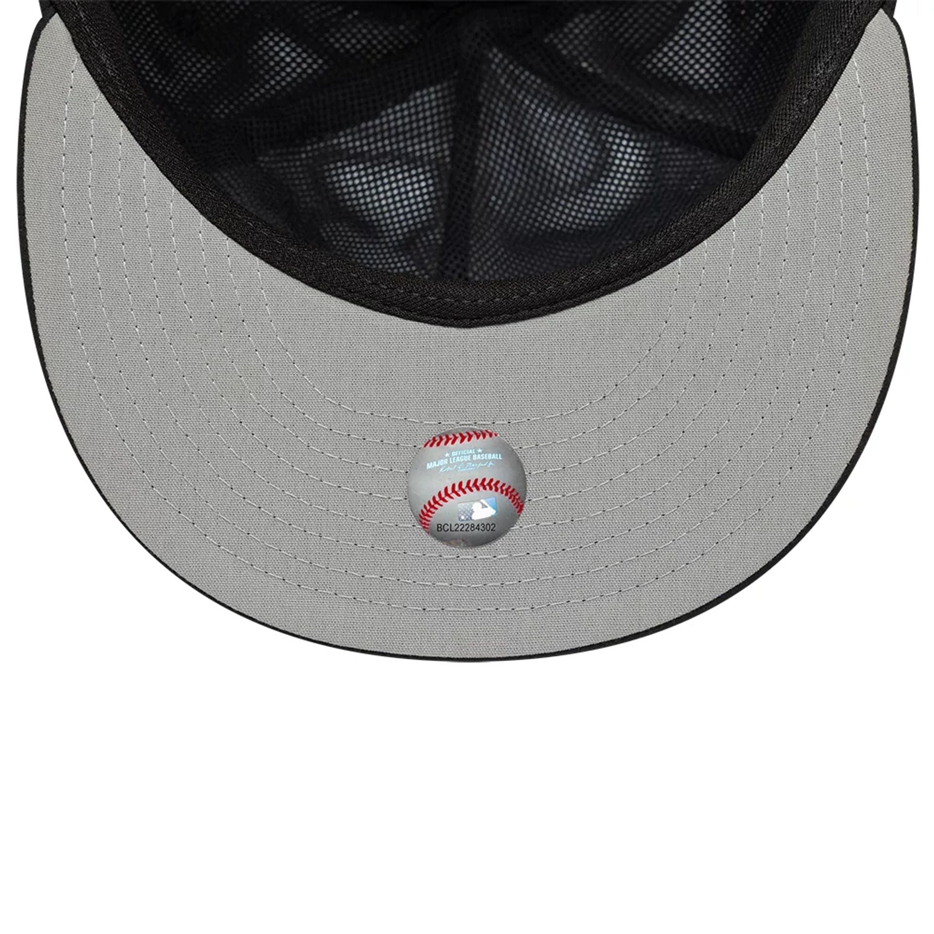 This is a Arizona Diamondbacks MLB Gore-Tex Black 59FIFTY Fitted Cap 2
