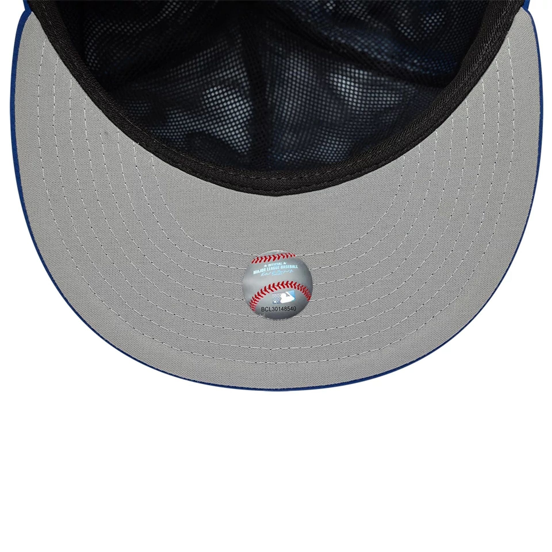 This is a New York Mets MLB Gore-Tex Blue 59FIFTY Fitted Cap 2