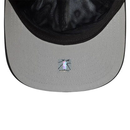 This is a Chicago Bulls NBA Gore-Tex Black 9FIFTY A-Frame Snapback Adjustable Cap 2
