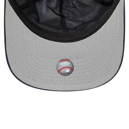 This is a New York Yankees MLB Gore-Tex Navy 9SEVENTY Stretch Snap Adjustable Cap 2