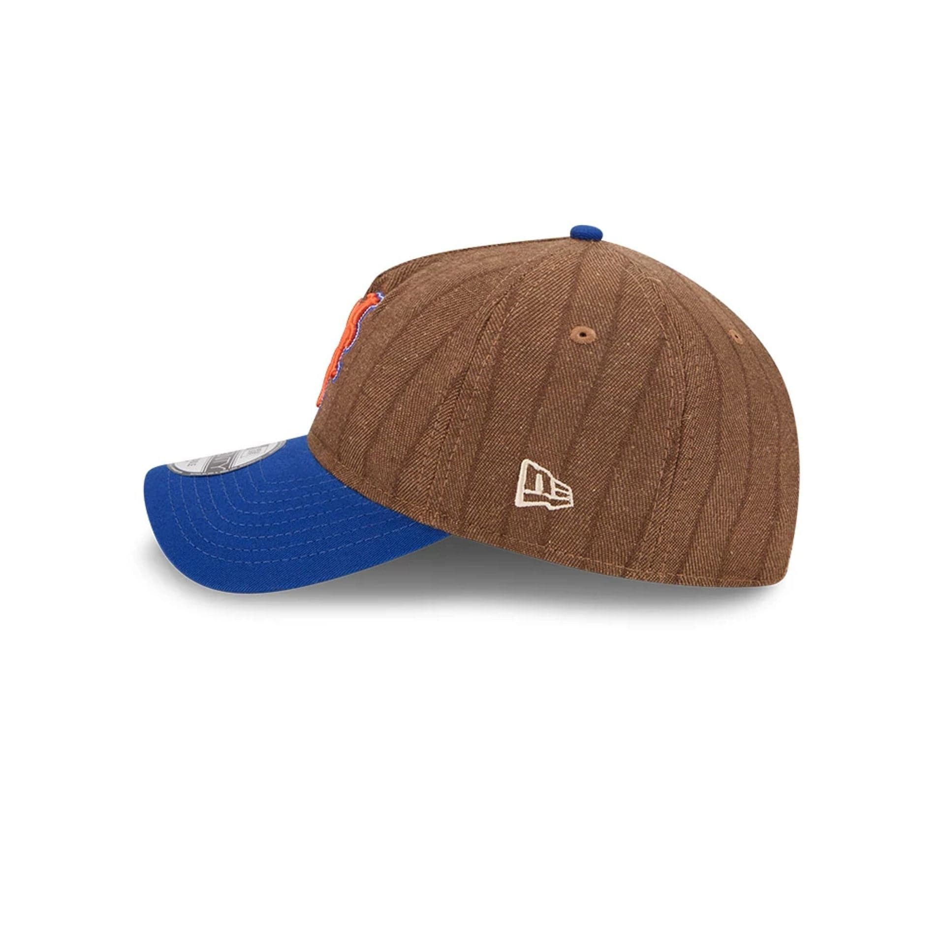 This is a New York Mets Three Looms x MLB Wool Pinstripe Blue 9TWENTY A-Frame Adjustable Cap 7