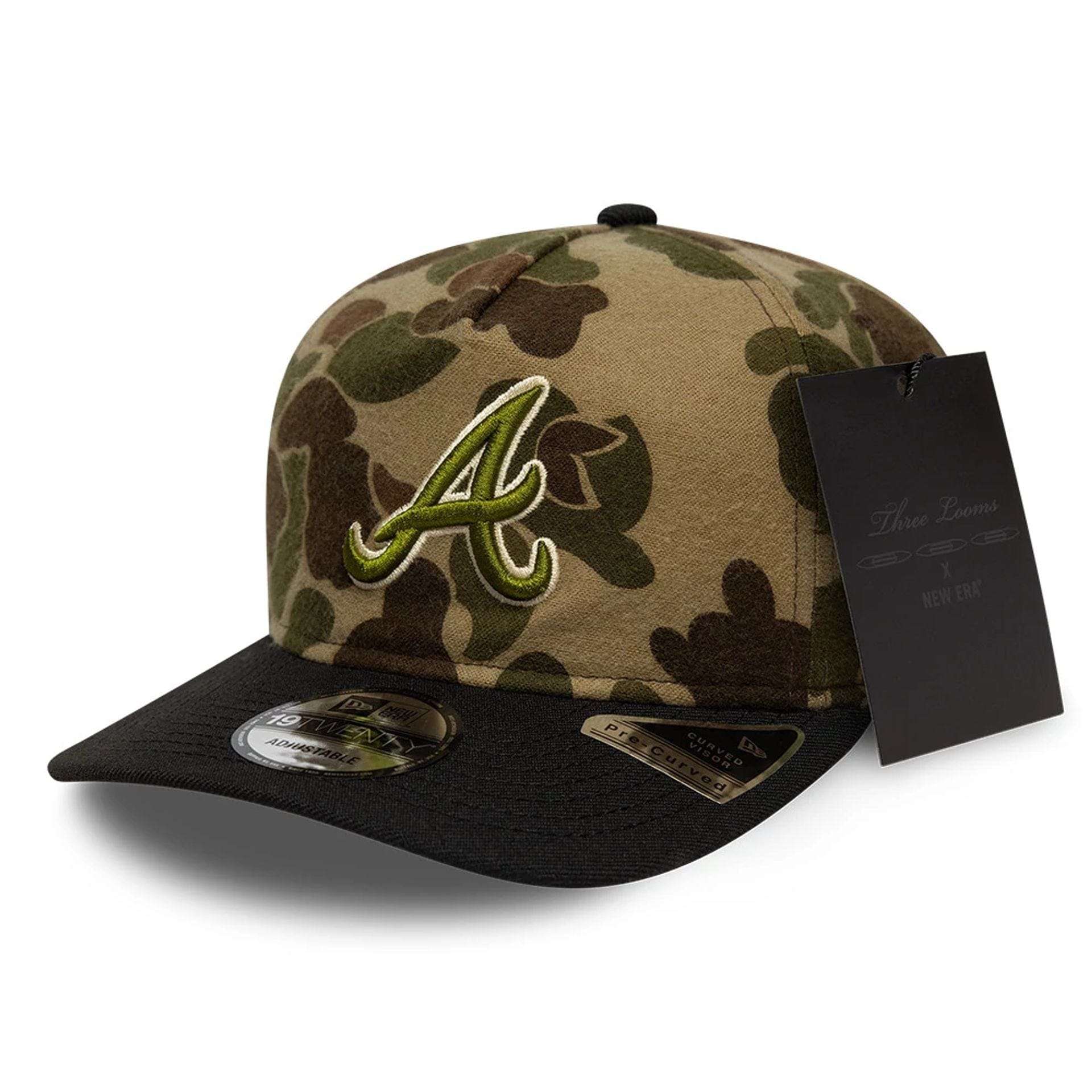 This is a Atlanta Braves Three Looms x MLB Wool Duck Camo 19TWENTY Adjustable Cap 1