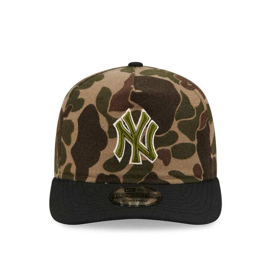 This is a New York Yankees Three Looms x MLB Wool Duck Camo 19TWENTY Adjustable Cap 3