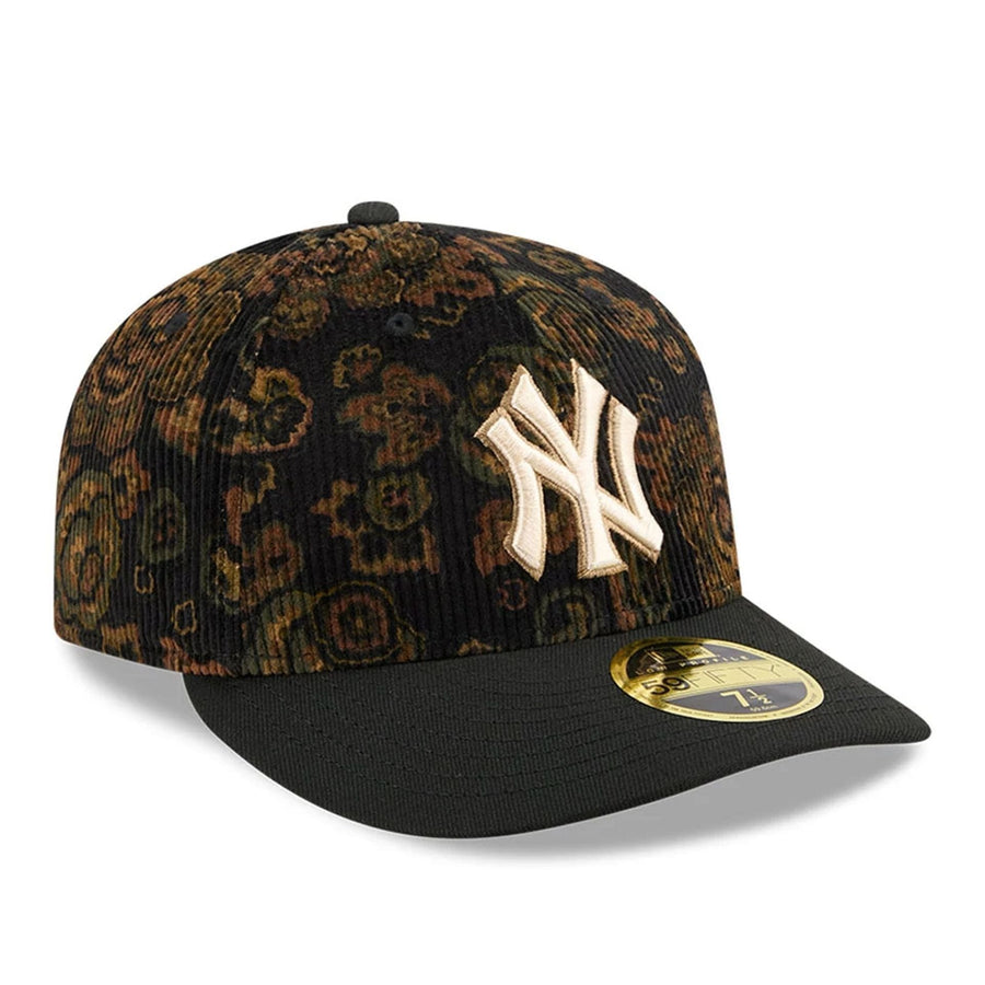 This is a New York Yankees Three Looms x MLB Floral Cord Black Low Profile 59FIFTY Fitted Cap 4