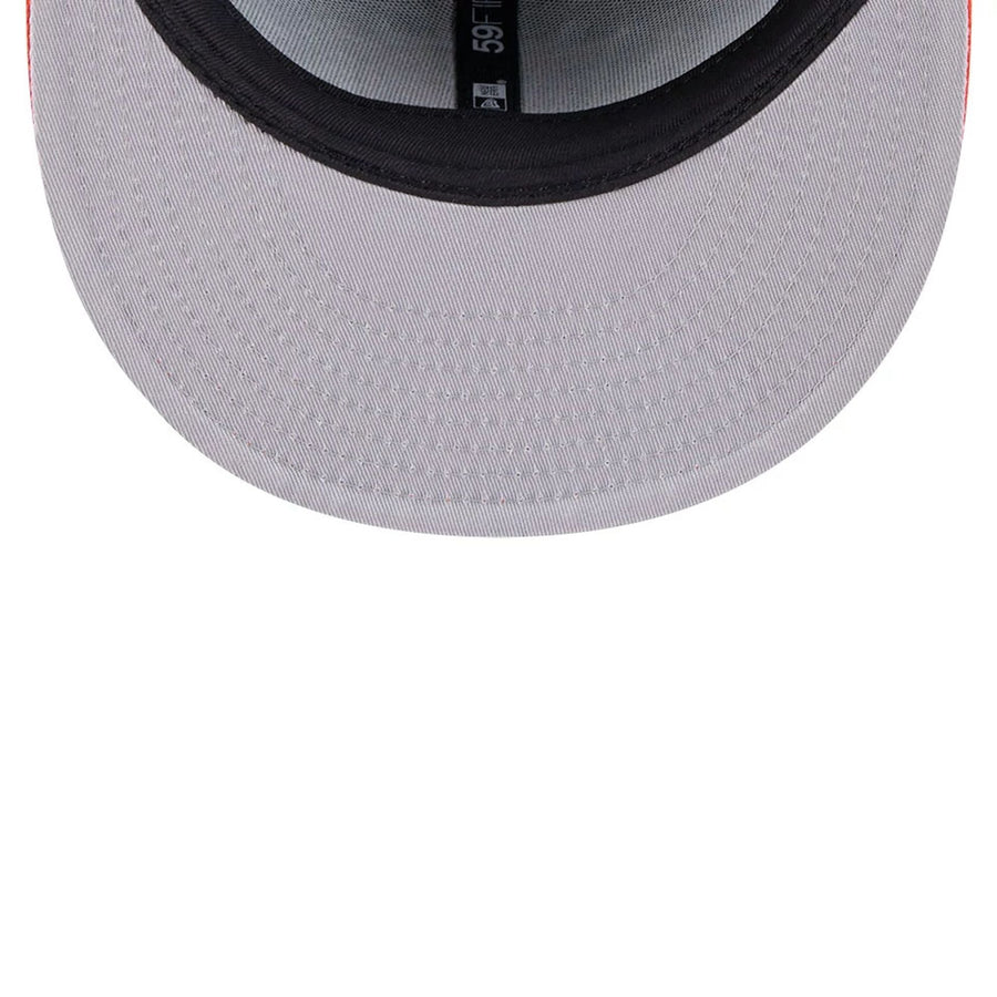 Pictured is this Chicago Bears NFL x Nickelodeon black 59FIFTY Fitted cap. 2