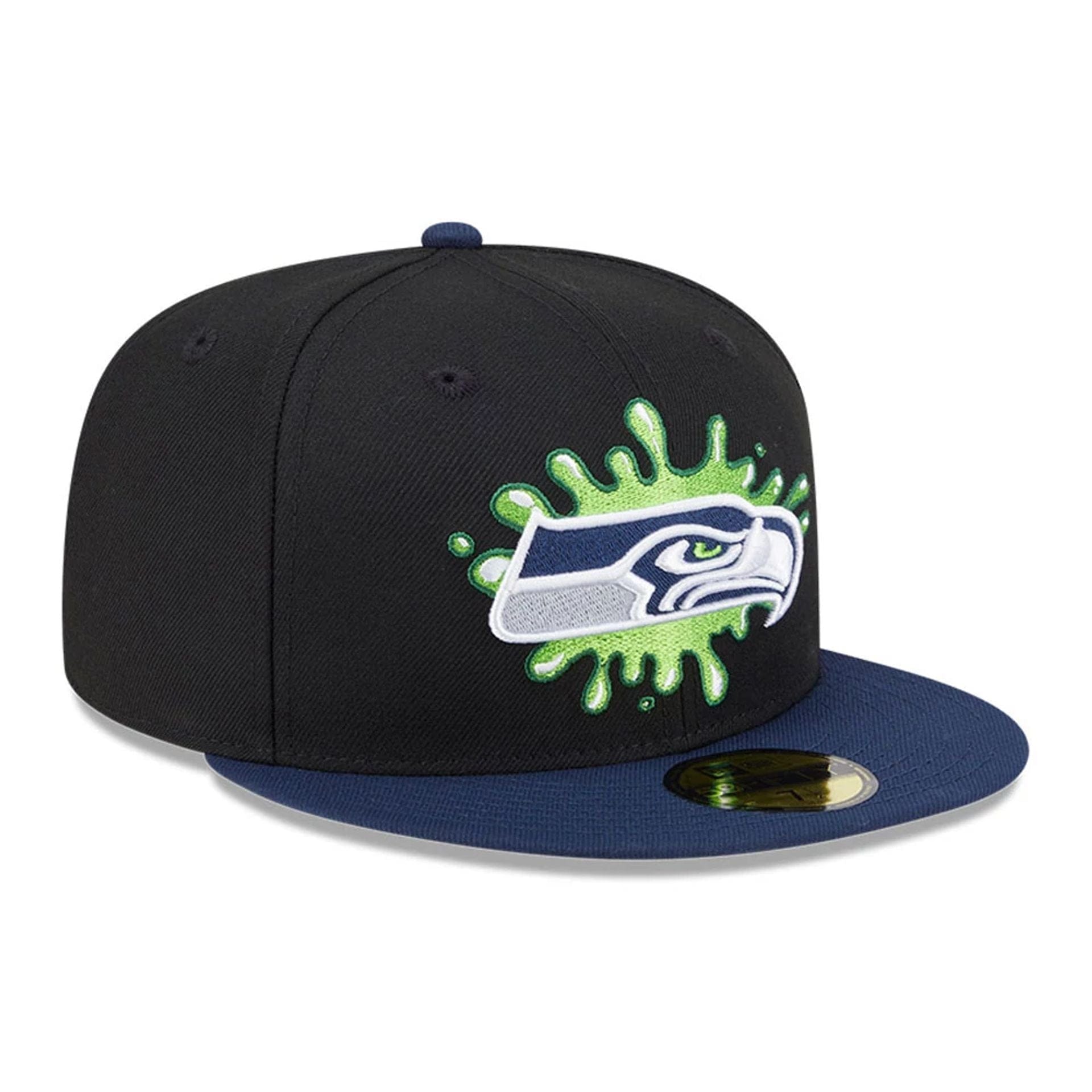 Pictured is this Seattle Seahawks NFL x Nickelodeon black 59FIFTY Fitted cap. 4