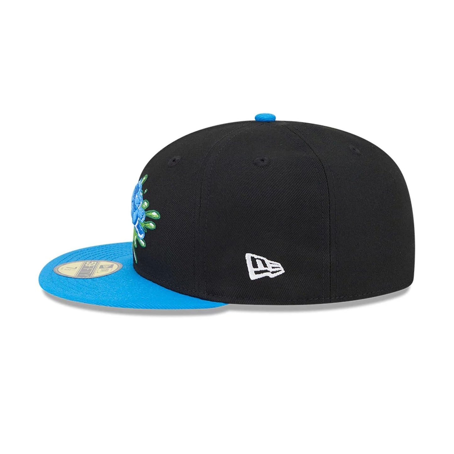 Pictured is this Detroit Lions NFL x Nickelodeon black 59FIFTY Fitted cap. 5