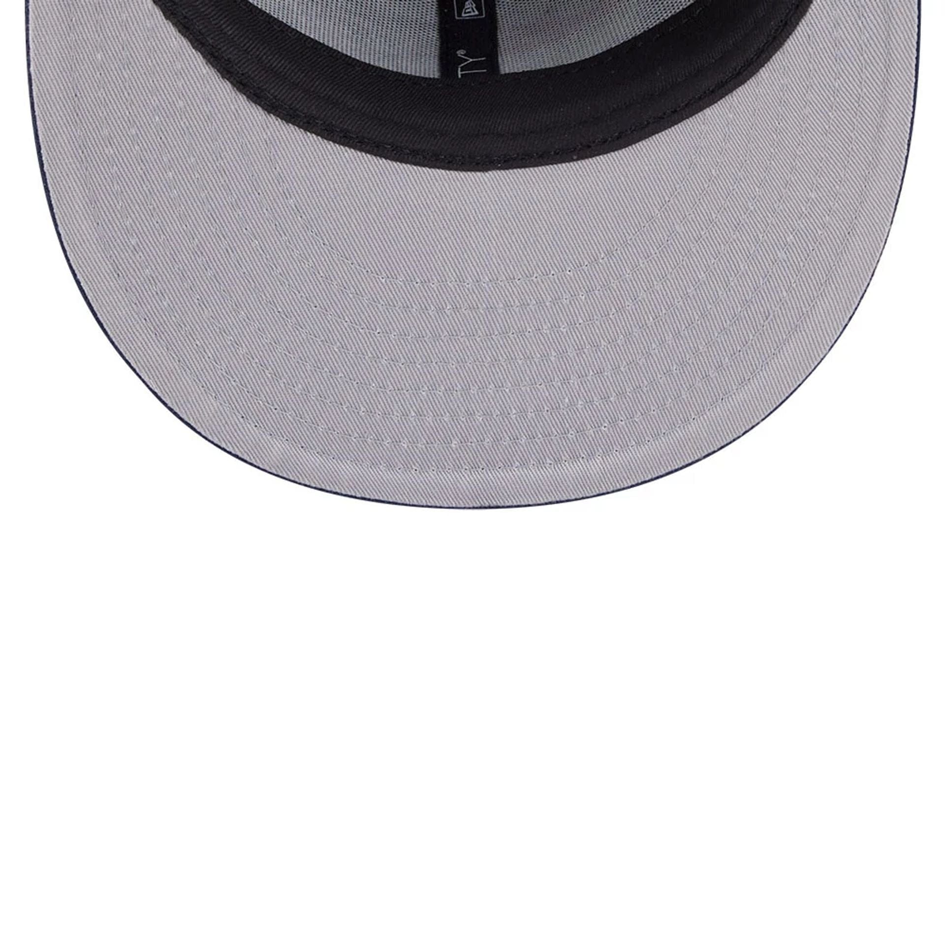 Pictured is this New England Patriots NFL x Nickelodeon black 59FIFTY Fitted cap. 2