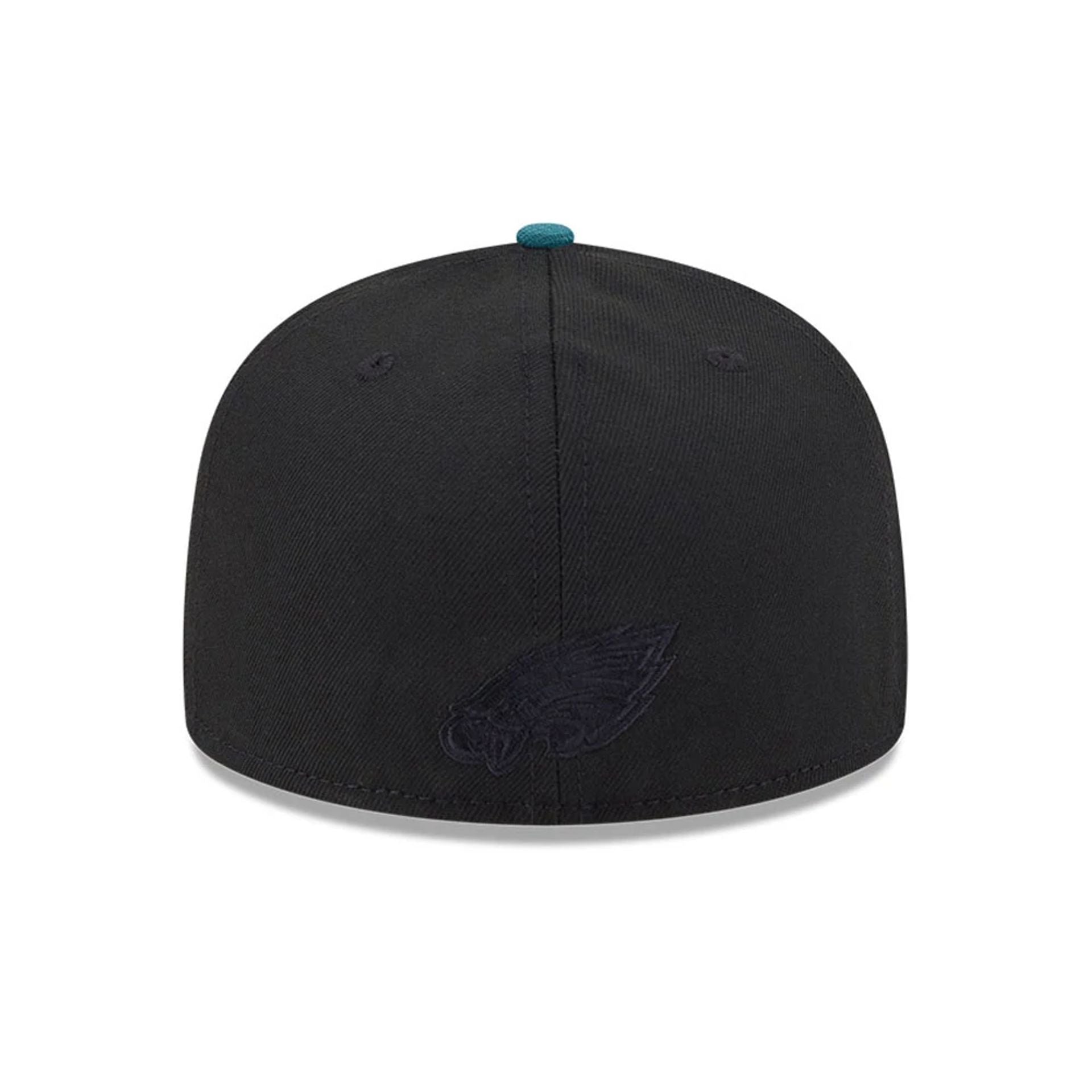 Pictured is this Philadelphia Eagles NFL x Nickelodeon black 59FIFTY Fitted cap. 5