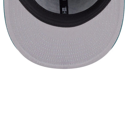 Pictured is this Philadelphia Eagles NFL x Nickelodeon black 59FIFTY Fitted cap. 2