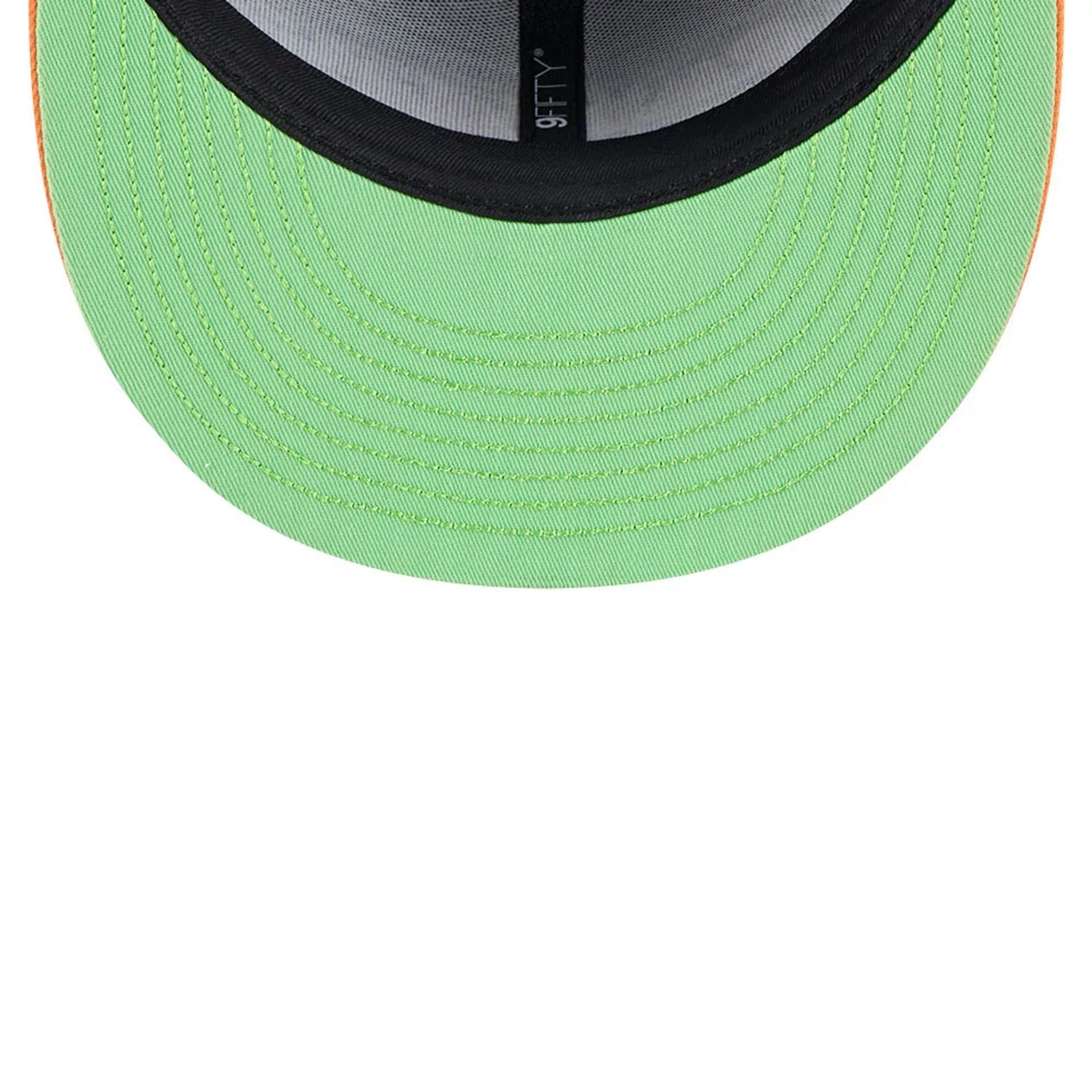 Pictured is this Las Vegas Raiders NFL x Nickelodeon black 9FIFTY Snapback cap. 2