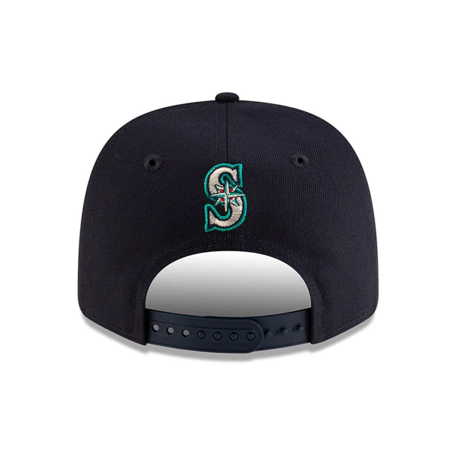 This is a Seattle Mariners MLB 2025 Ichiro Hall Of Fame Navy 9SEVENTY Stretch Snap Adjustable Cap 6
