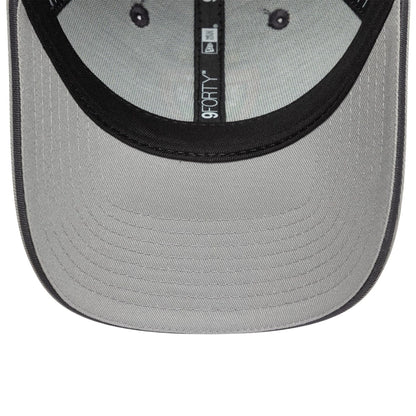 This is a RC Toulonnais Kit Grey 9FORTY Adjustable Cap 7