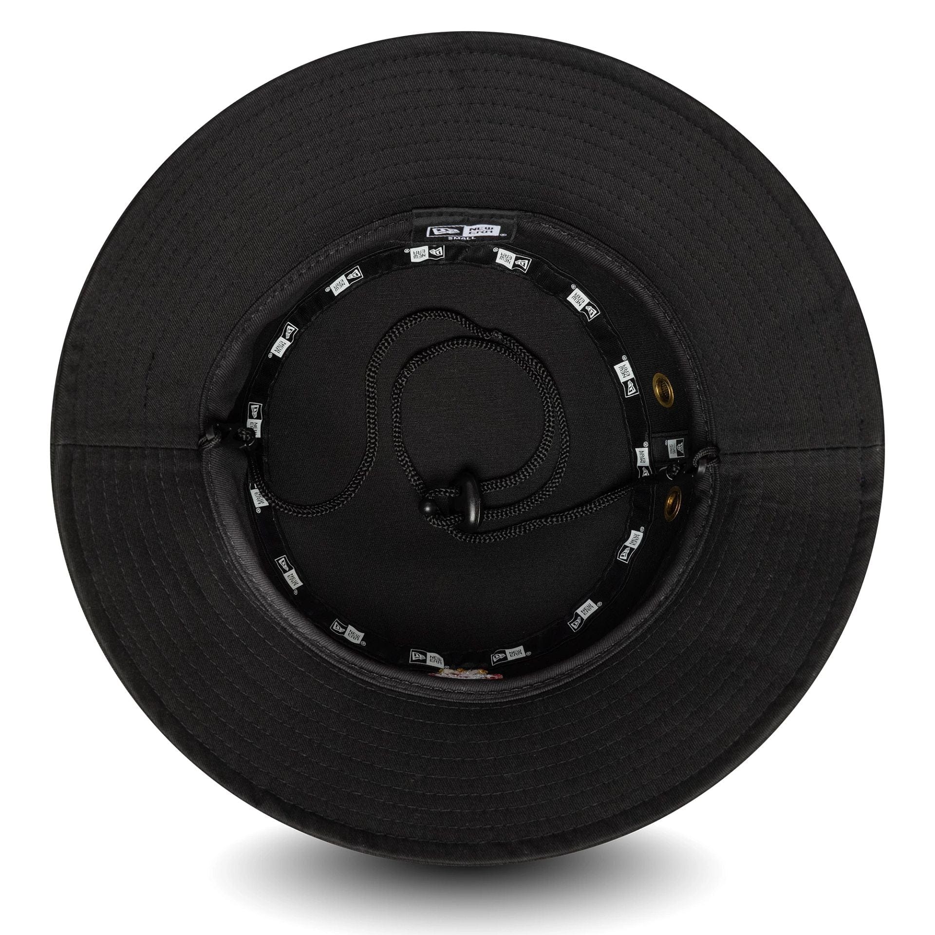 This is a RC Toulonnais Core Black Adventure Bucket Hat 5