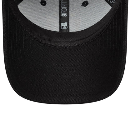 This is a RC Toulonnais Youth Core Black 9FORTY Adjustable Cap 7