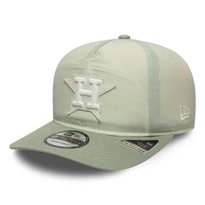 This is a Houston Astros Crinkle Pastel Green 19TWENTY Adjustable Cap 1