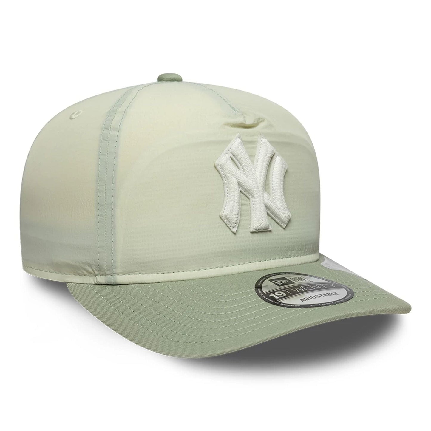 This is a New York Yankees Crinkle Pastel Green 19TWENTY Adjustable Cap 3