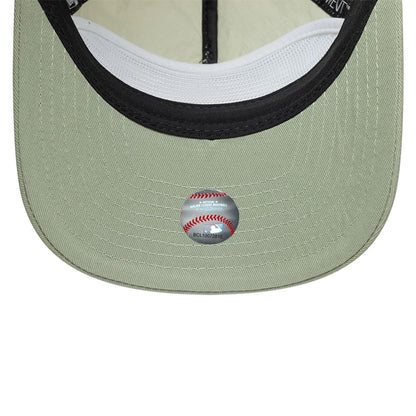 This is a New York Yankees Crinkle Pastel Green 19TWENTY Adjustable Cap 5