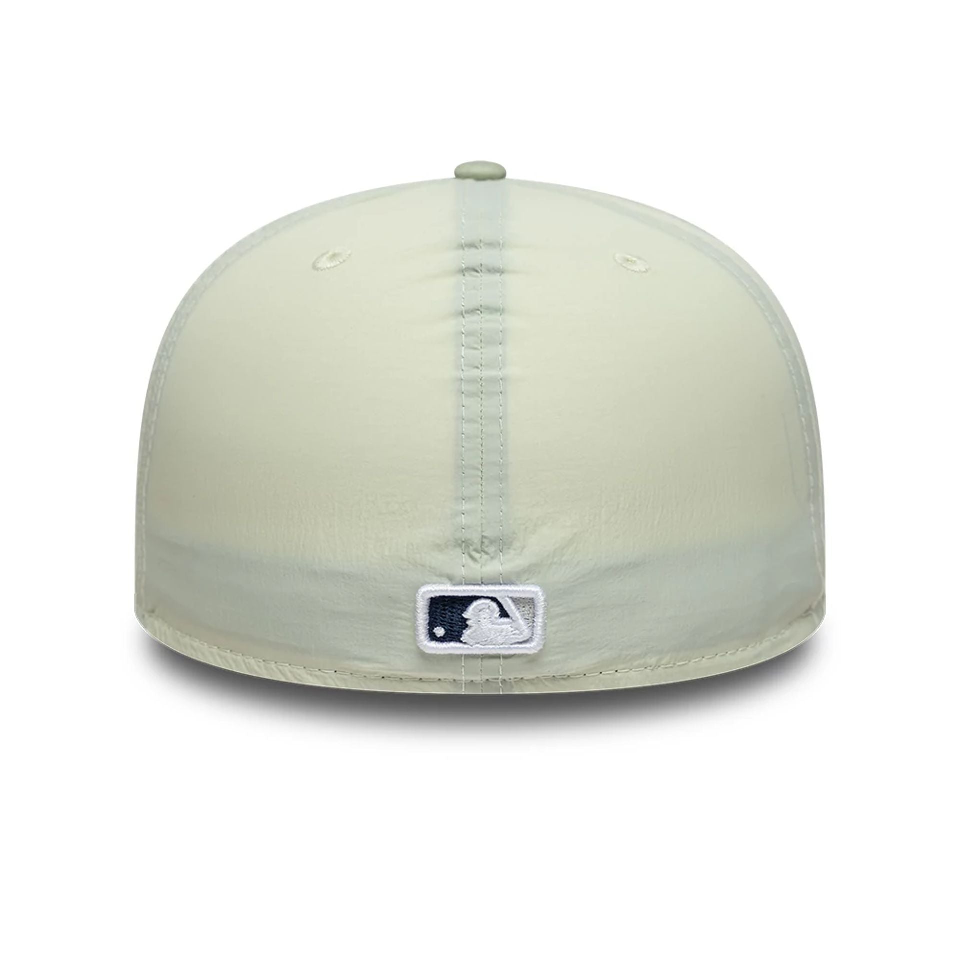This is a New York Yankees Crinkle Pastel Green 59FIFTY A-Frame Fitted Cap 4