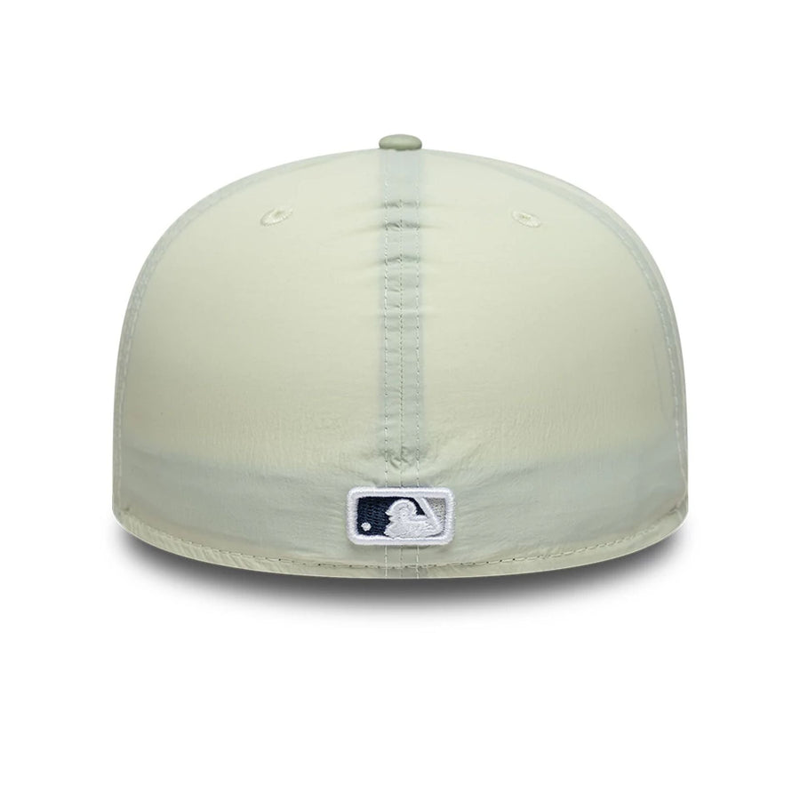 This is a New York Yankees Crinkle Pastel Green 59FIFTY A-Frame Fitted Cap 4