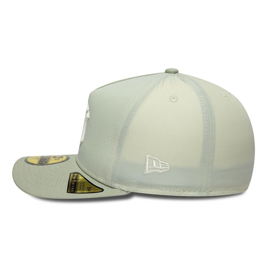 This is a New York Yankees Crinkle Pastel Green 59FIFTY A-Frame Fitted Cap 6