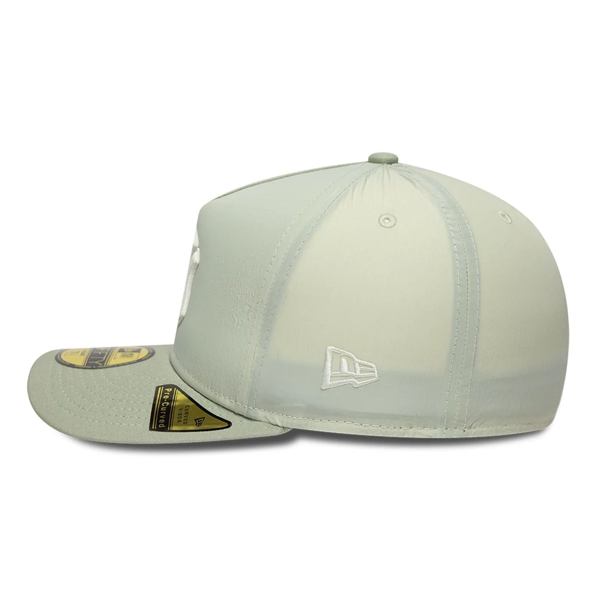 This is a New York Yankees Crinkle Pastel Green 59FIFTY A-Frame Fitted Cap 6