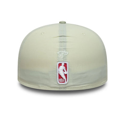 This is a Miami Heat Crinkle Pastel Green 59FIFTY A-Frame Fitted Cap 4