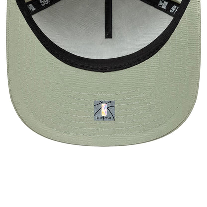 This is a Miami Heat Crinkle Pastel Green 59FIFTY A-Frame Fitted Cap 5