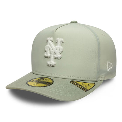 This is a New York Mets Crinkle Pastel Green 59FIFTY A-Frame Fitted Cap 1