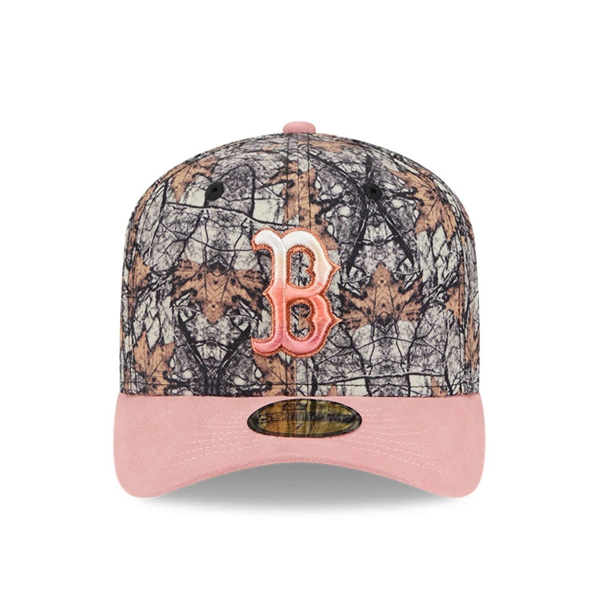 This is a Boston Red Sox Gradient Real Tree All Over Print 59FIFTY Fitted Cap 3