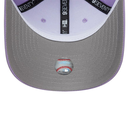 This is a New York Yankees Pastel Crepe Purple 9SEVENTY Stretch Snap Adjustable Cap 2