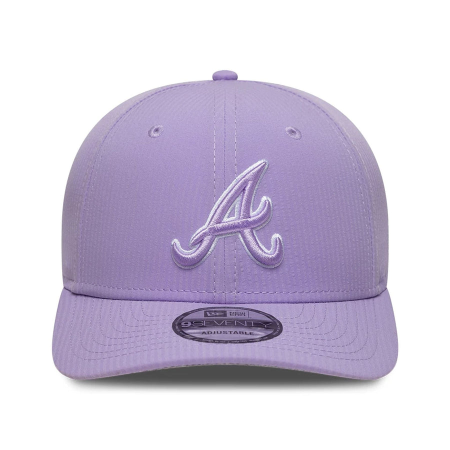 This is a Atlanta Braves Pastel Crepe Purple 9SEVENTY Stretch Snap Adjustable Cap 3