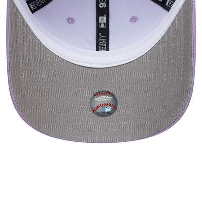 This is a Atlanta Braves Pastel Crepe Purple 9SEVENTY Stretch Snap Adjustable Cap 2