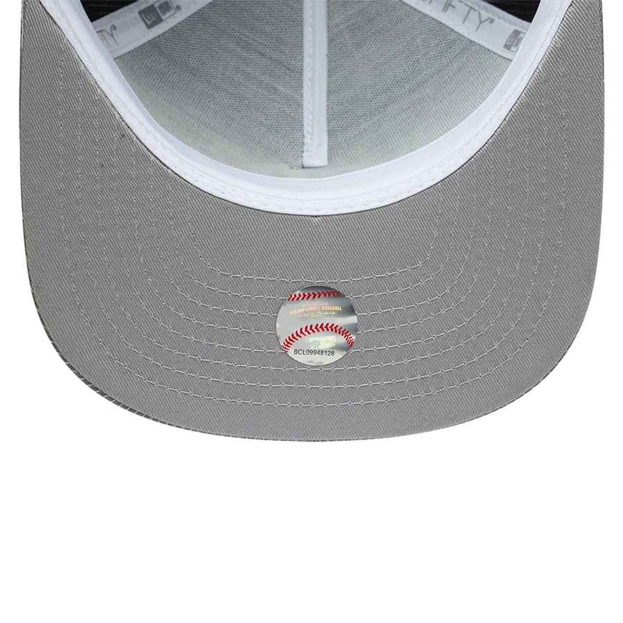 This is a New York Yankees Pinstripe Ripstop Grey9FIFTY A-Frame Snapback Adjustable Cap 7