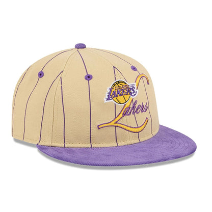 This is a LA Lakers Pinstripe Script Cream Retro Crown 9FIFTY Adjustable Cap 4