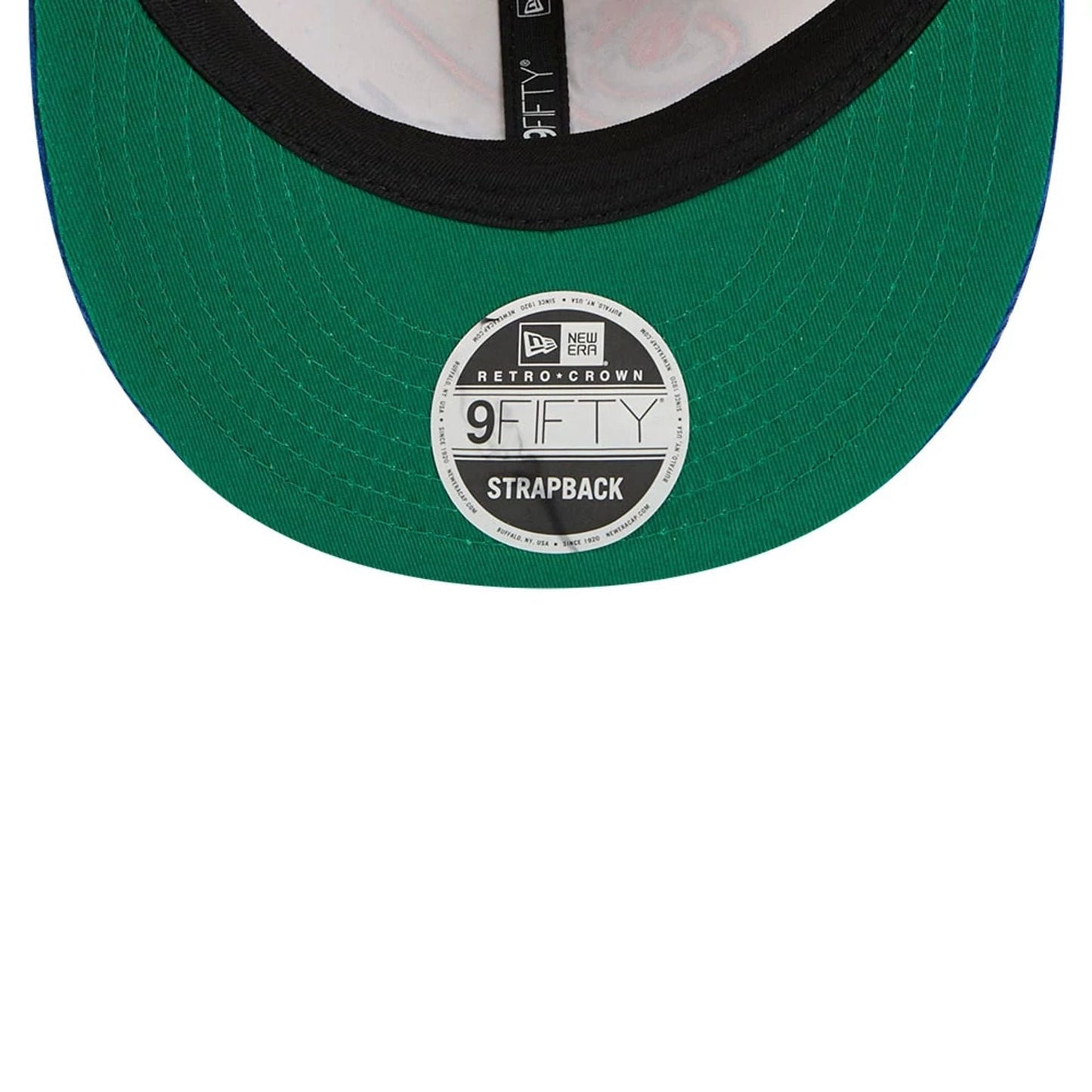 This is a New York Knicks Pinstripe Script Cream Retro Crown 9FIFTY Adjustable Cap 2