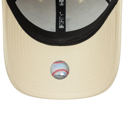 This is a LA Dodgers MLB Animal Infill Light Beige 9FORTY Adjustable Cap 7