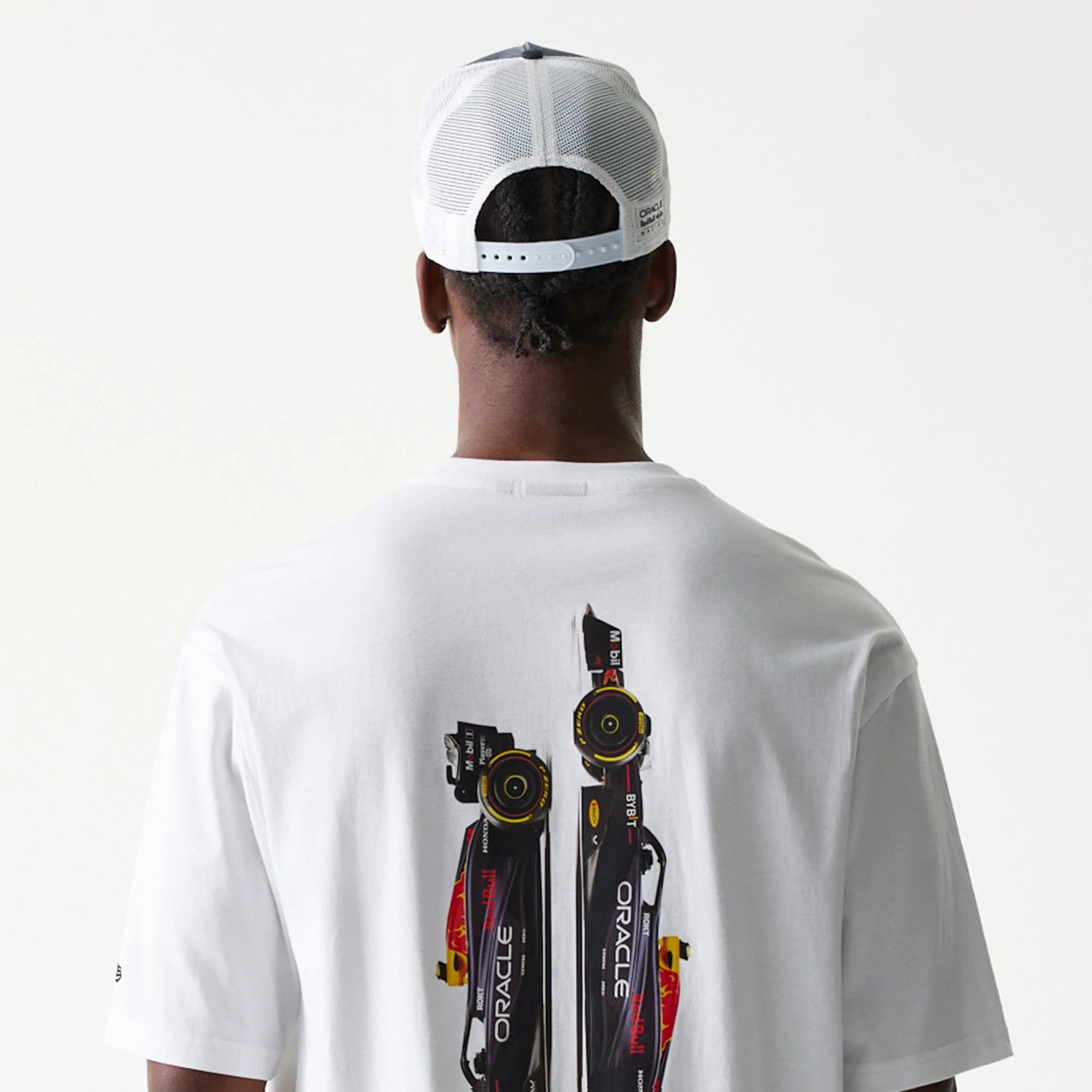 The Male model is wearing Red Bull Racing Profile White Oversized T-Shirt 7
