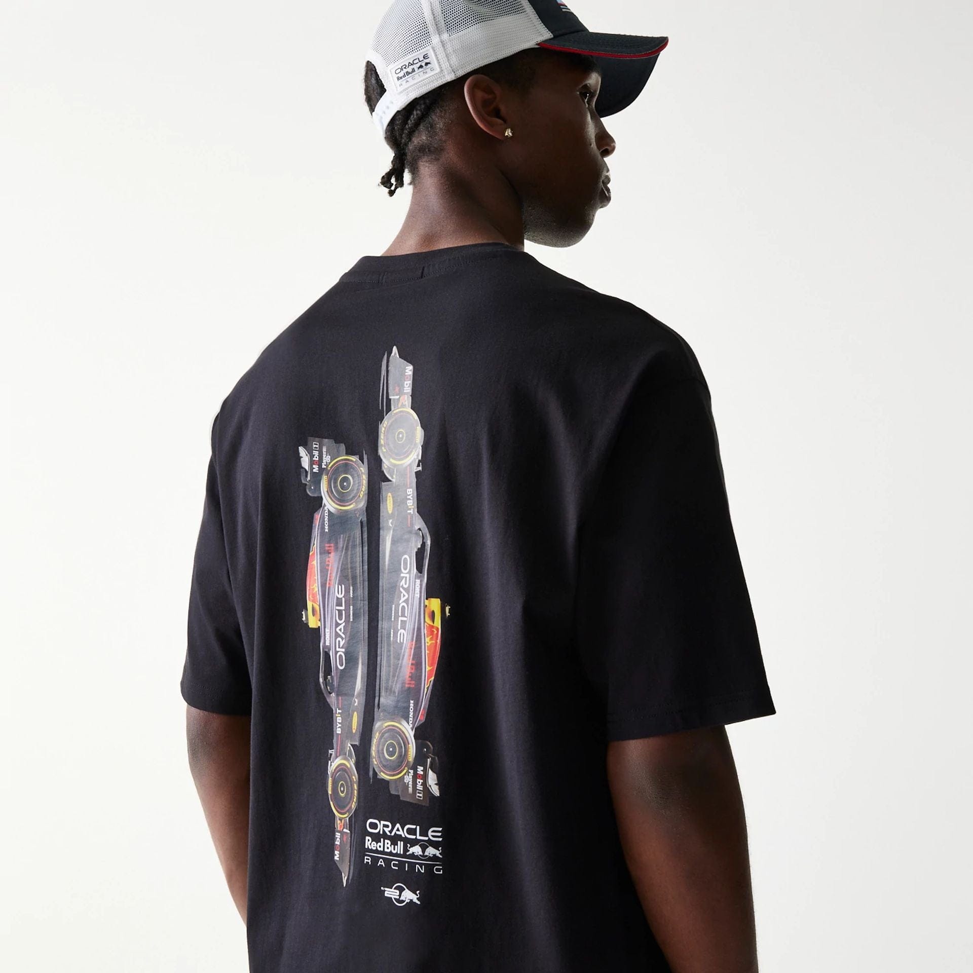The Male model is wearing Red Bull Racing Profile Black Oversized T-Shirt 7