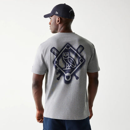 The Male model is wearing New York Yankees OVO x MLB Grey T-Shirt 2