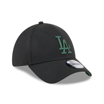This is a LA Dodgers MLB Lifestyle Black 39THIRTY Stretch Fit Cap 4