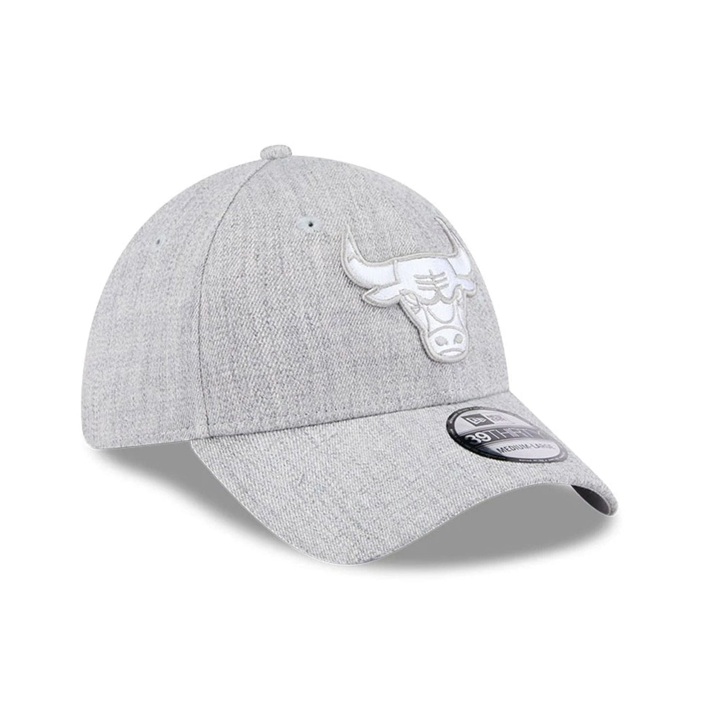 Pictured is this NBA Heather Chicago Bulls 39THIRTY Stretch Fit cap in grey. 3