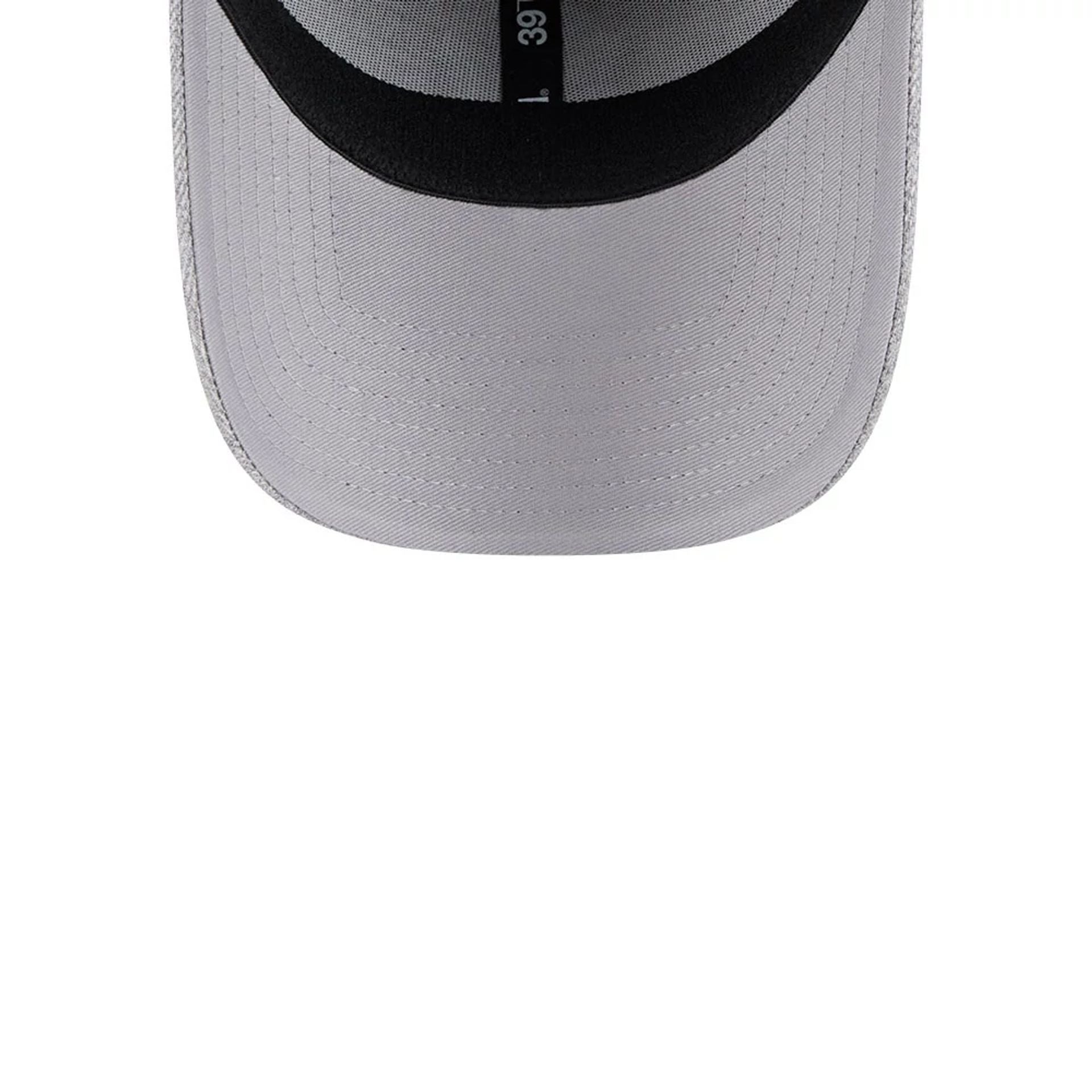 Pictured is this MLB Heather New York Yankees 39THIRTY Stretch Fit cap in grey. 7