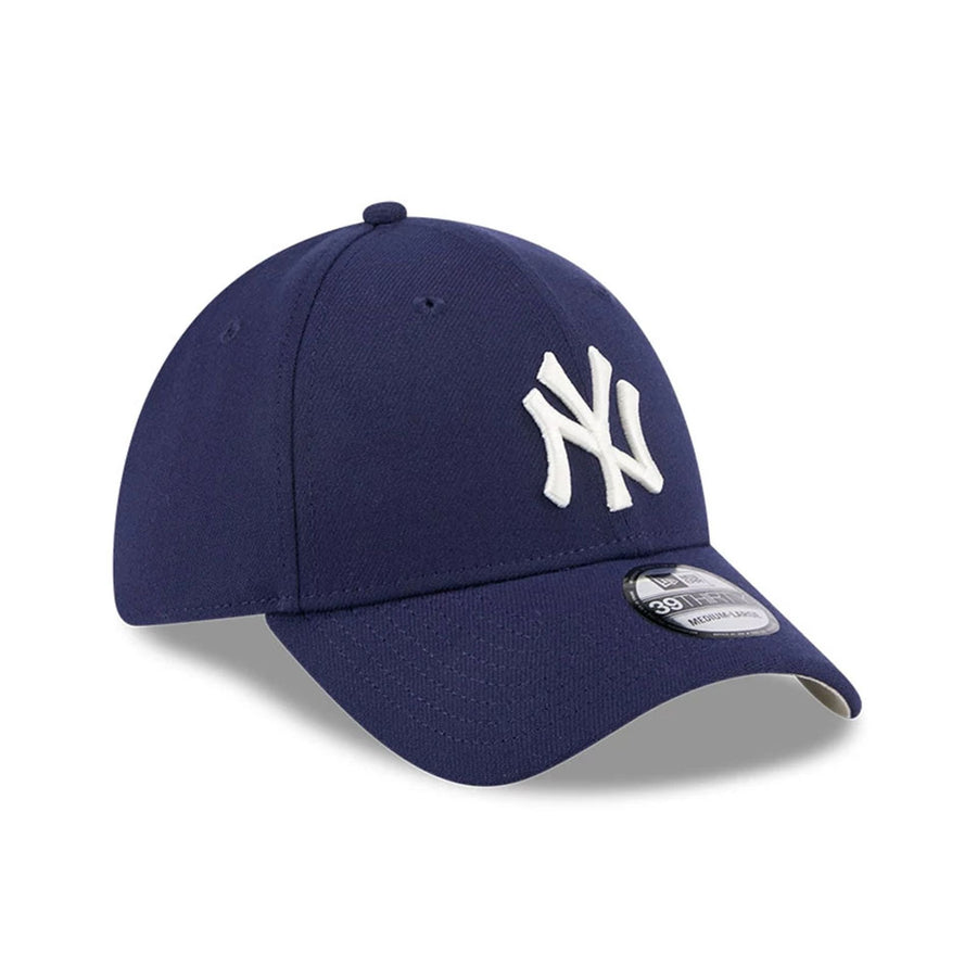 This is a New York Yankees MLB Lifestyle Navy 39THIRTY Stretch Fit Cap 4